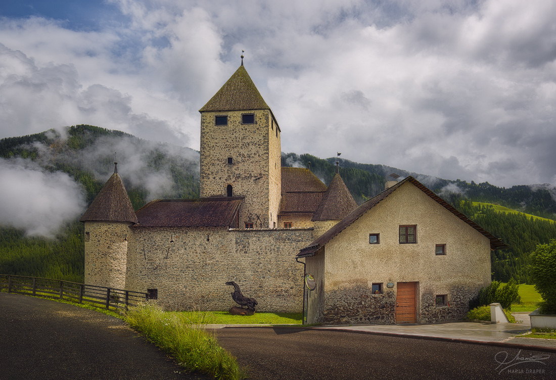 Tor Castle | Beautiful castle in San Martin in Badia, Sud Tirol, Italy