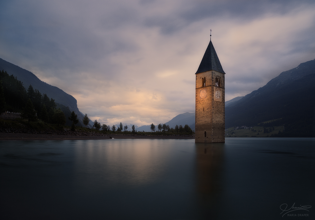 Lake Resia | Church tower on lake Resia (Reschensee), Italy
