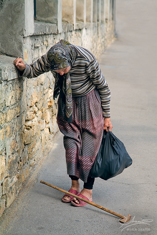 Old Woman | On the streets of Iasi, Romania