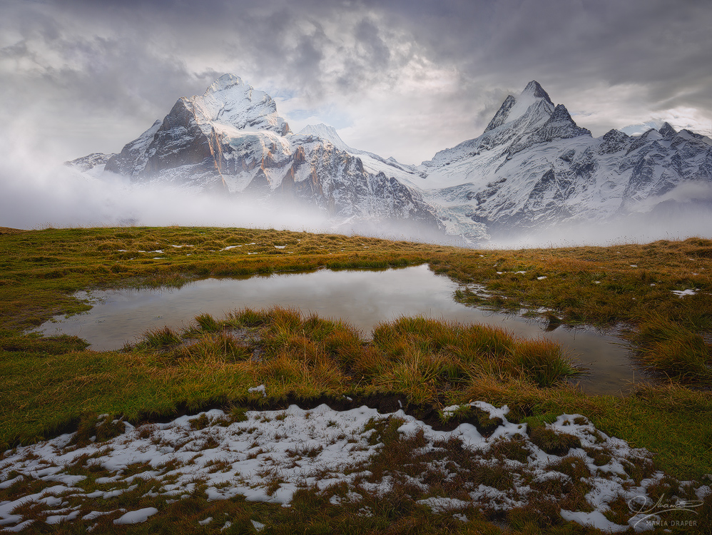 Streckhorn Mountain | The famous Schreckhorn mountain on the right, on a cloudy Autumn day.